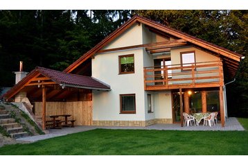 Eslovaquia Chata Hriňová, Exterior